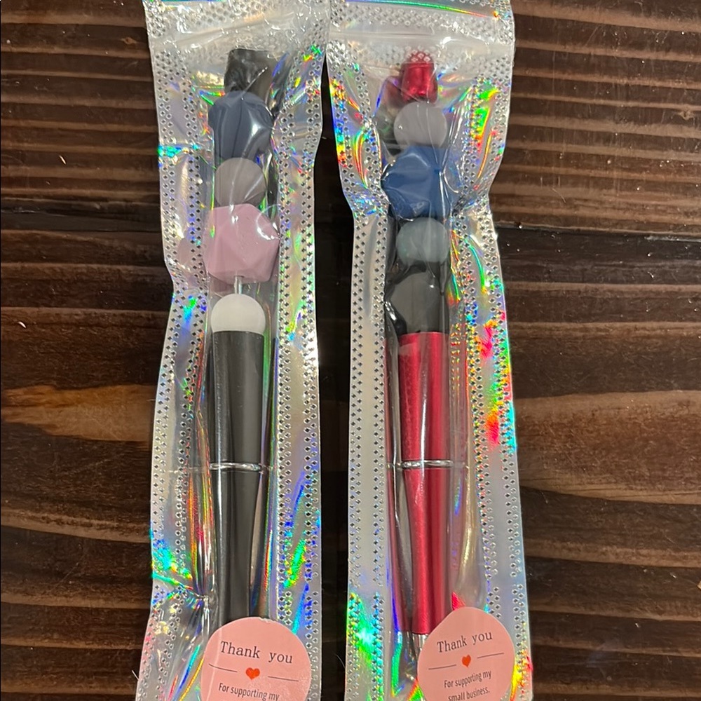Stylish Black and Red Pen Set